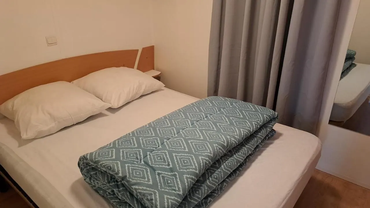 Hotel Makado Castillon-en-Couserans 0*,